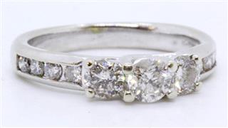 10K Solid White Gold Round Diamond Classic 3-Stone Engagement Ring Size 6